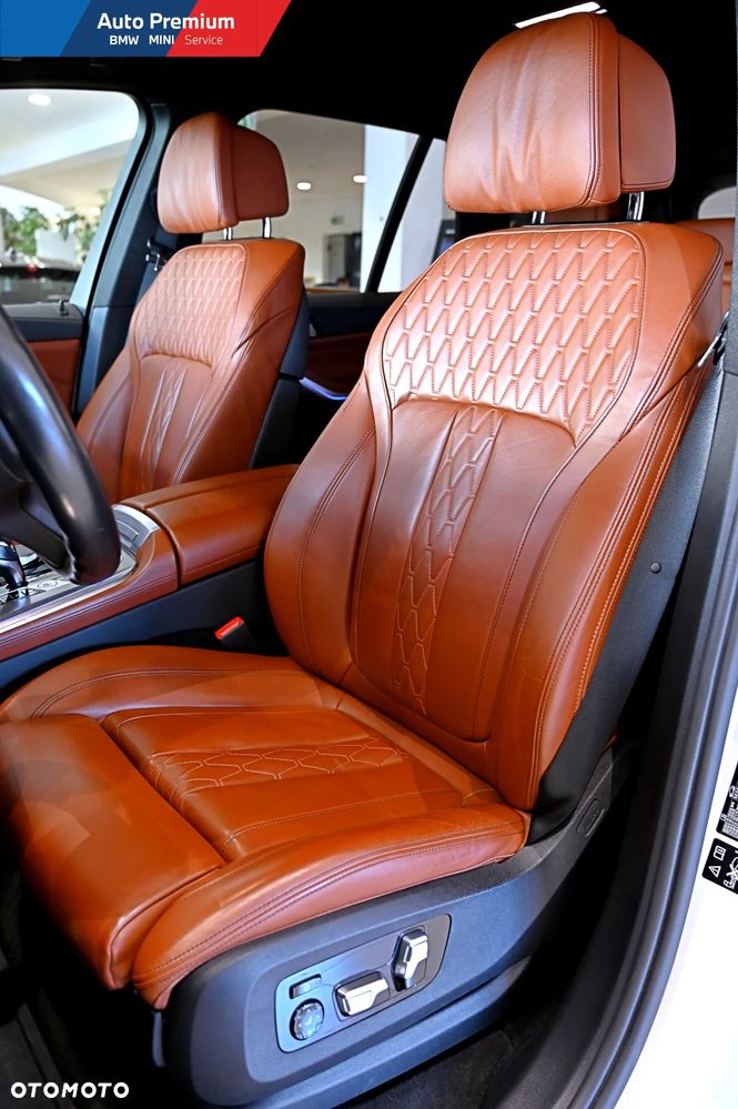 BMW X5 xDrive40i - 17