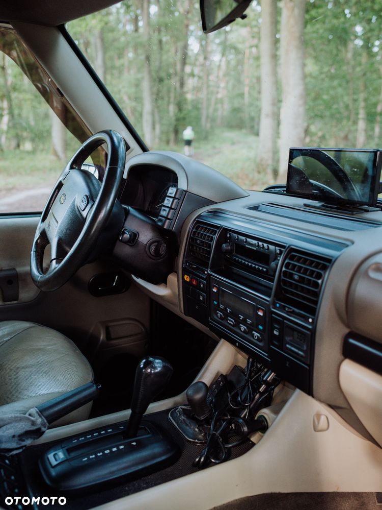 Land Rover Discovery 4.0 V8 E - 11