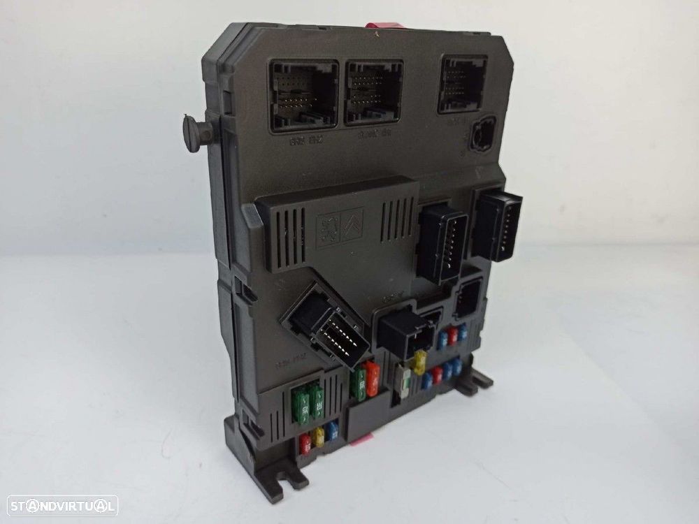 CAIXA DE RELÉS/ FUSÍVEIS PEUGEOT PARTNER (S2) COMBI PLUS - 2