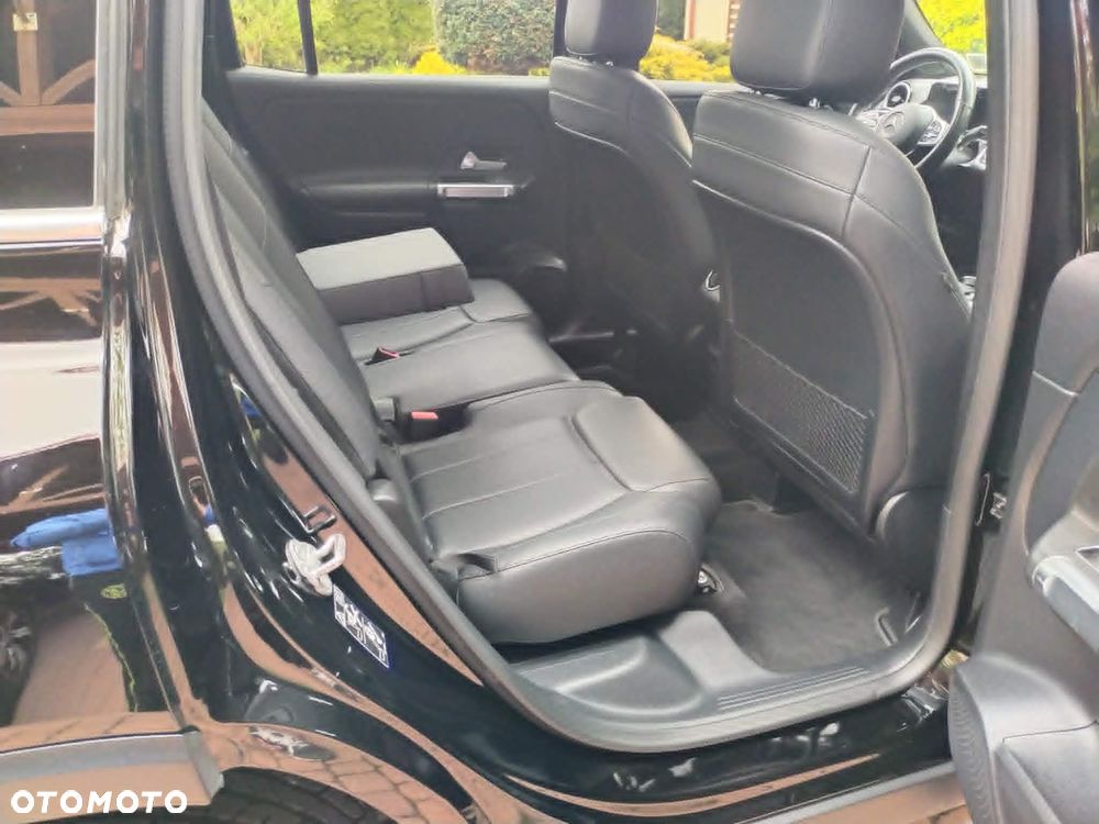 Mercedes-Benz GLB 250 4-Matic 8G-DCT - 15