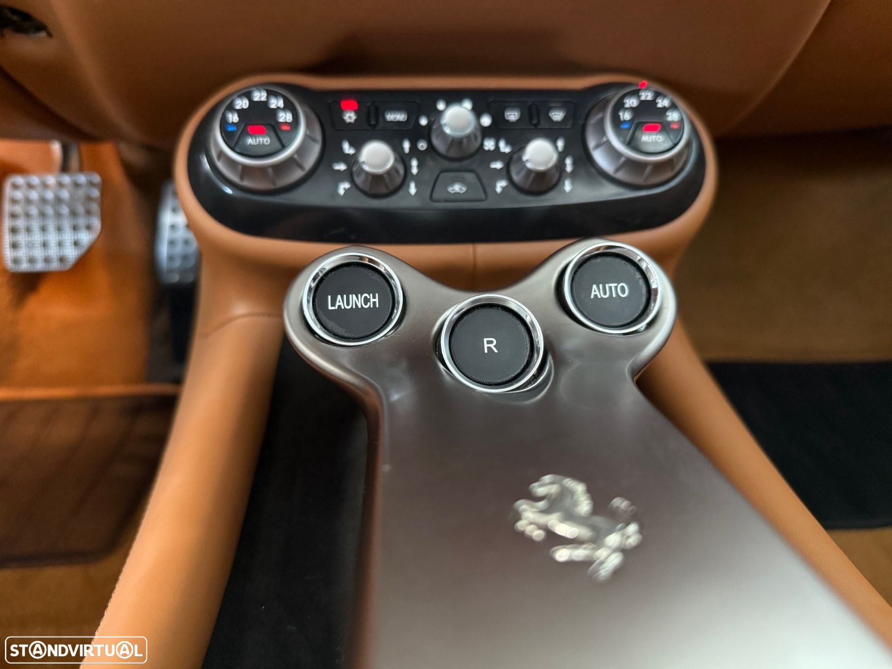 Ferrari California - 24