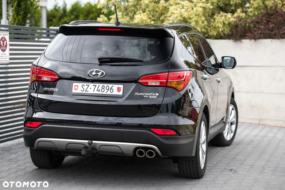 Hyundai Santa Fe - 3
