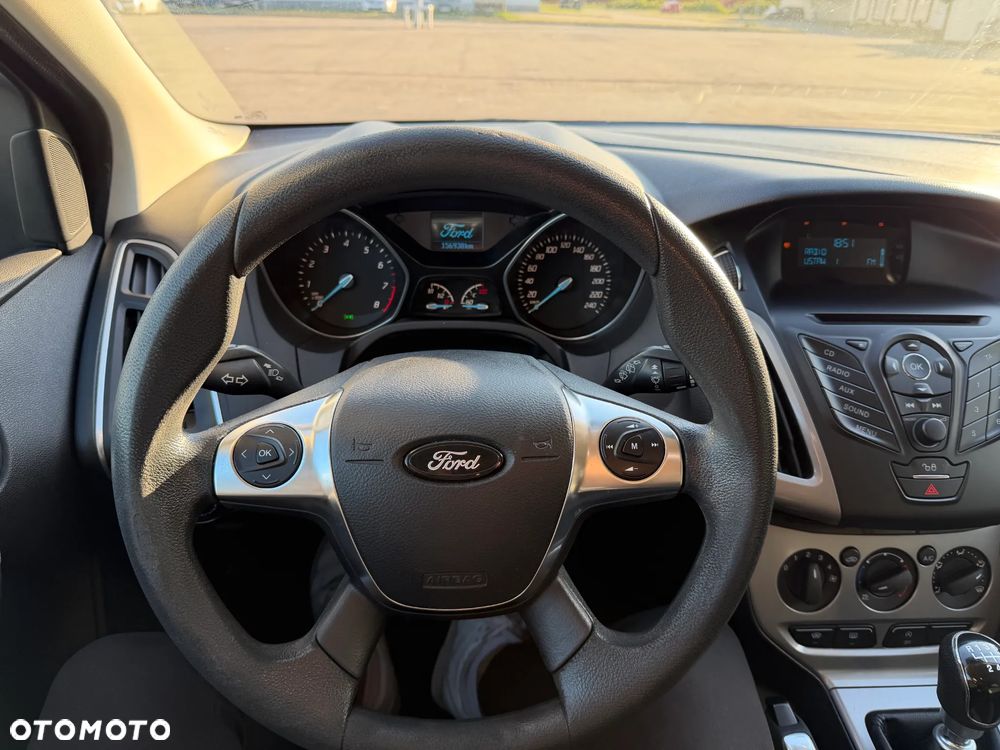 Ford Focus - 11