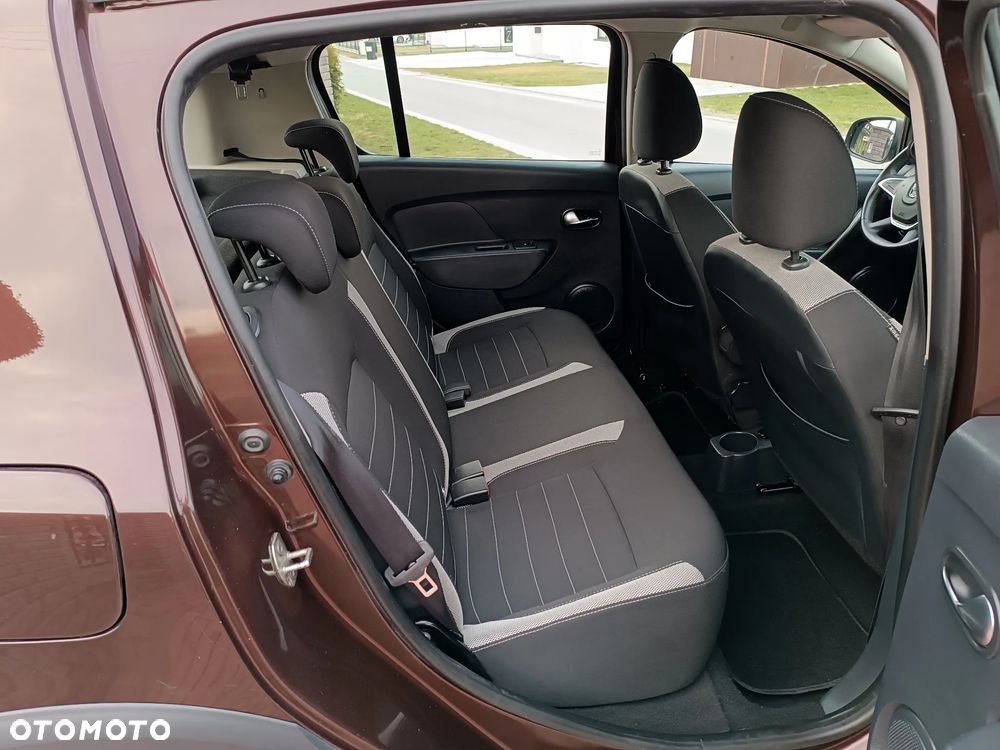 Dacia Sandero Stepway TCe 90 (S&S) Prestige - 17