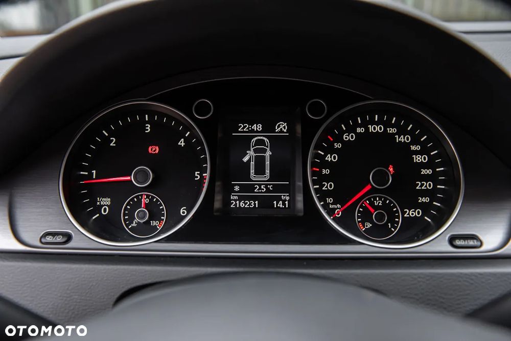 Volkswagen Passat 2.0 Blue TDI SCR Highline - 19