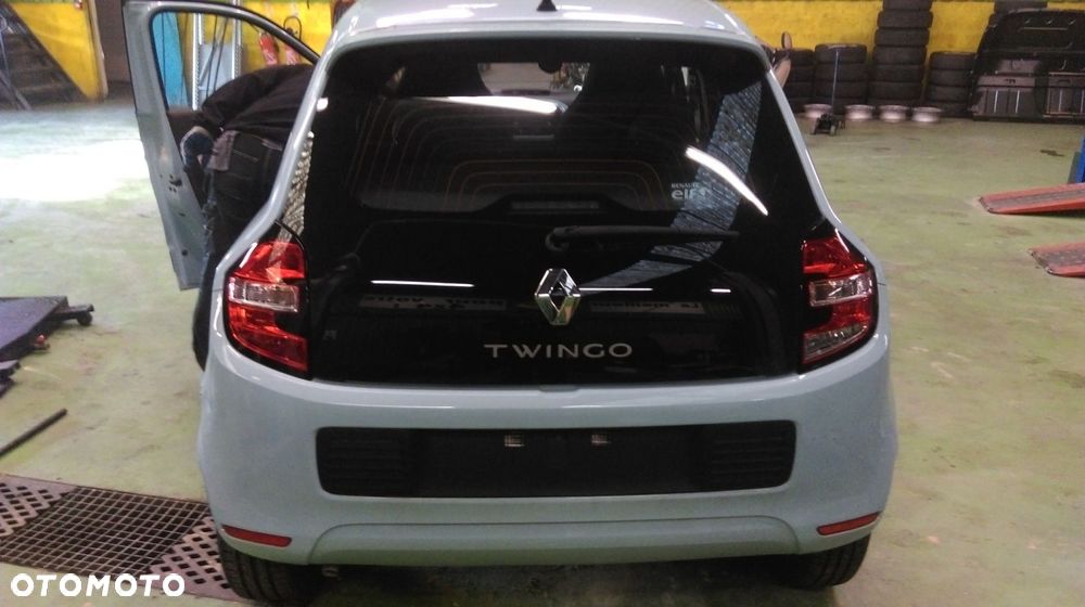 lampa tylna lewa prawa renault twingo iii - 1