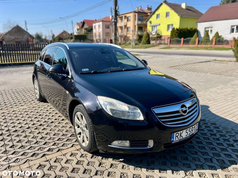 Opel Insignia - 1