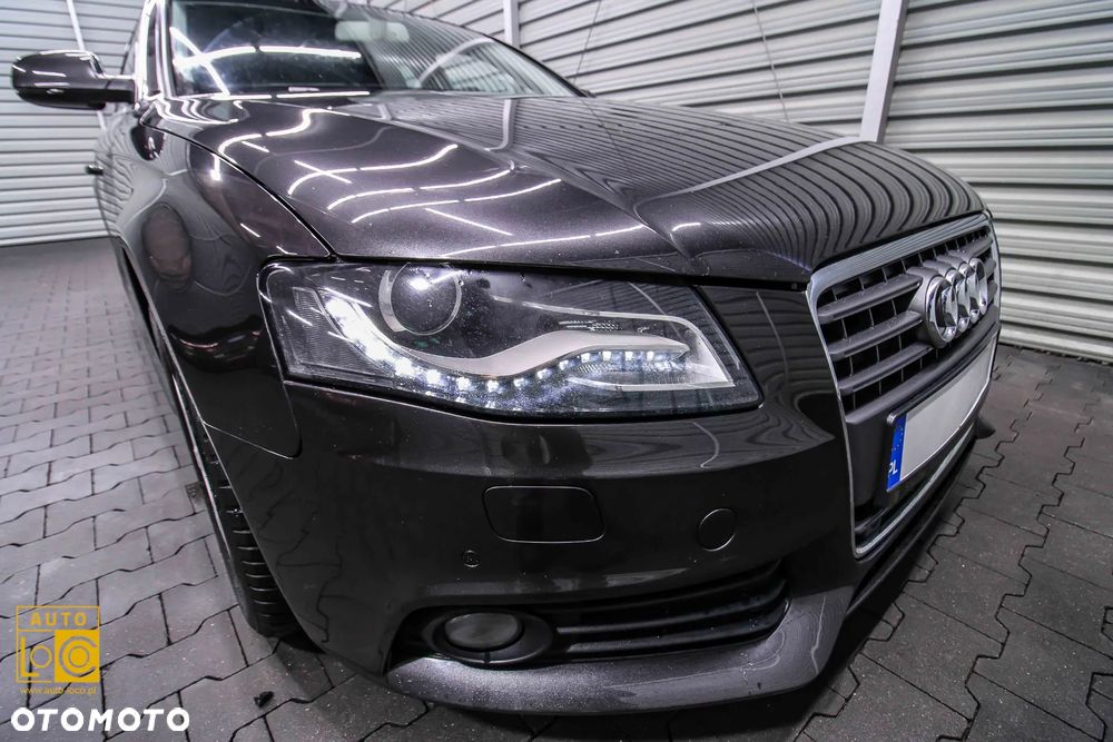 Audi A4 Avant 2.0 TDI - 27