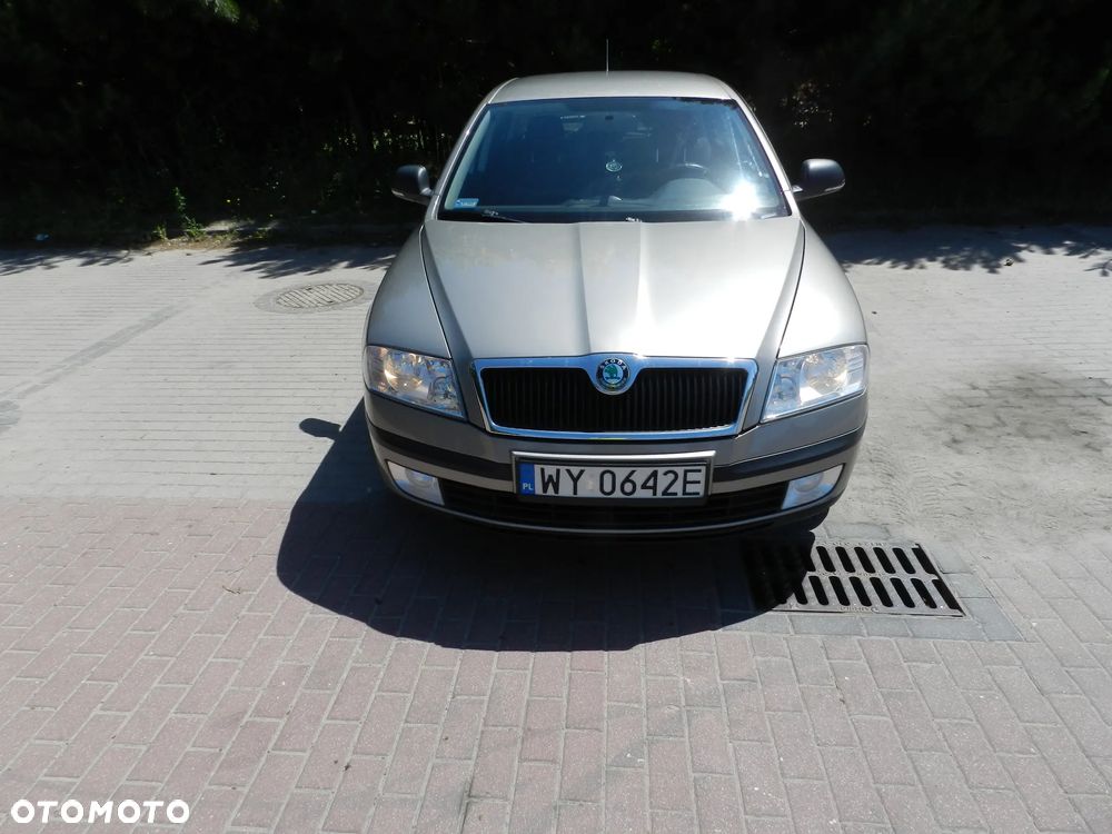 Skoda Octavia 1.6 Ambition - 3