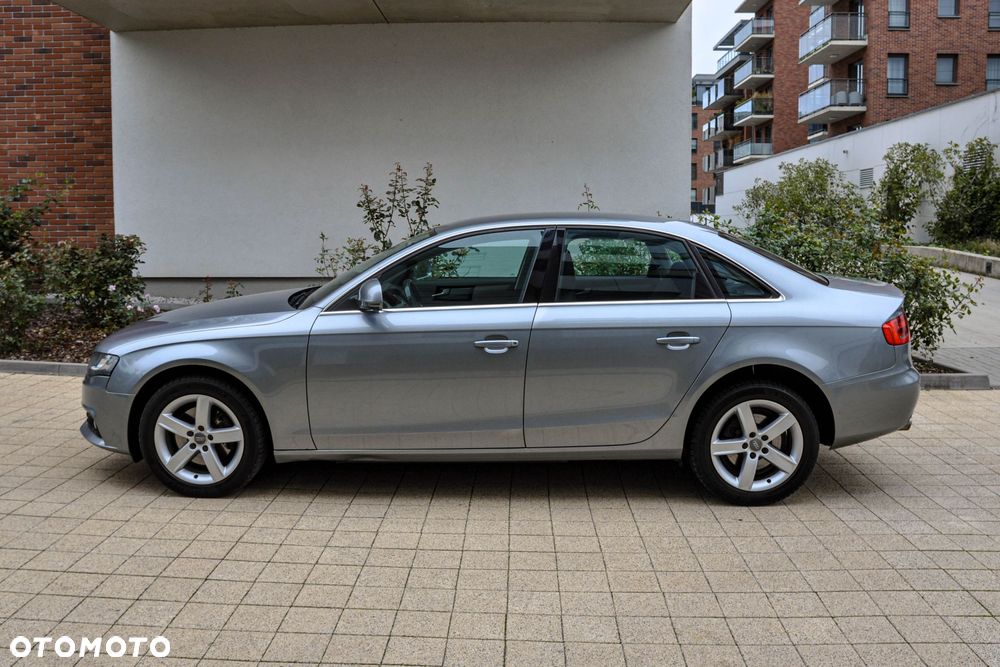 Audi A4 Limousine - 2