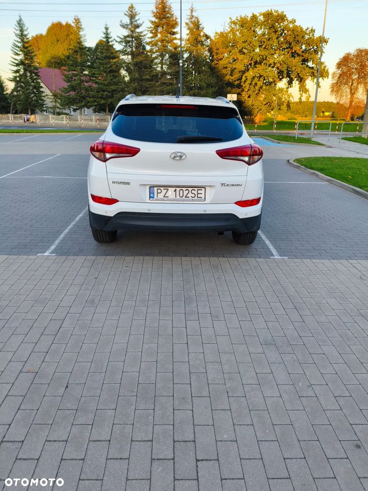 Hyundai Tucson - 4