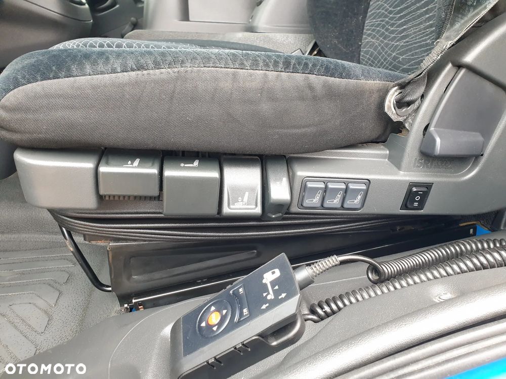 Mercedes-Benz Atego 1218 - 18