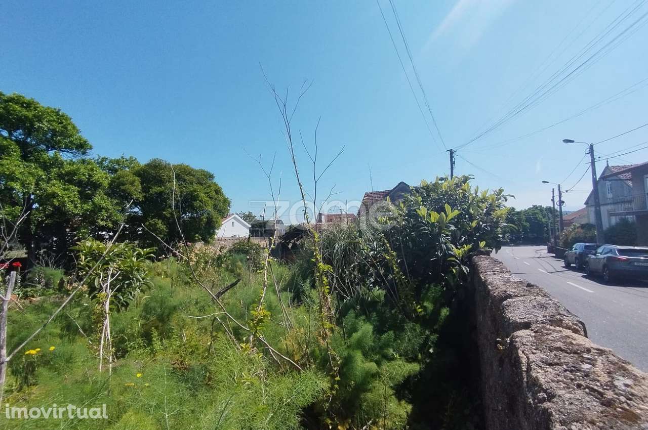 Moradia para recuperar na Rua do Cabeço, Fermentelos, Águeda - Grande imagem: 4/15