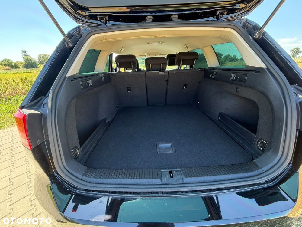 Volkswagen Passat 2.0 TDI SCR Comfortline - 10