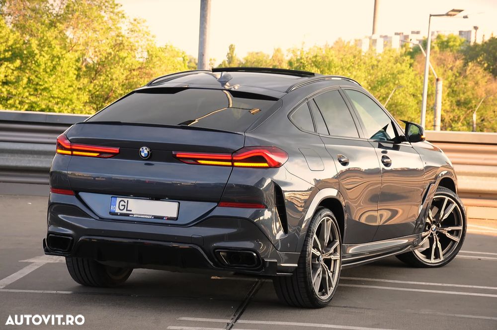 BMW X6 M M50i - 9