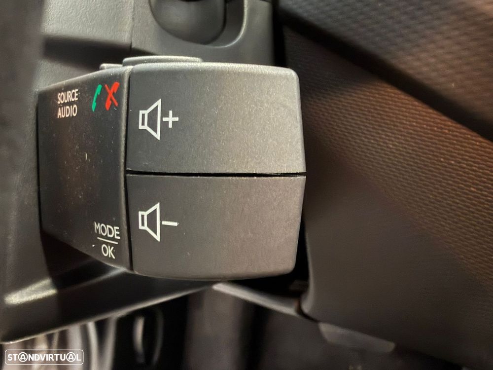 Renault Captur 1.5 dCi Exclusive XMOD EDC - 20