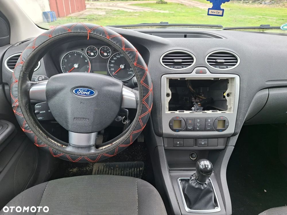 Ford Focus - 9