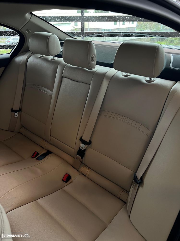 BMW 520 d Line Luxury Auto - 12