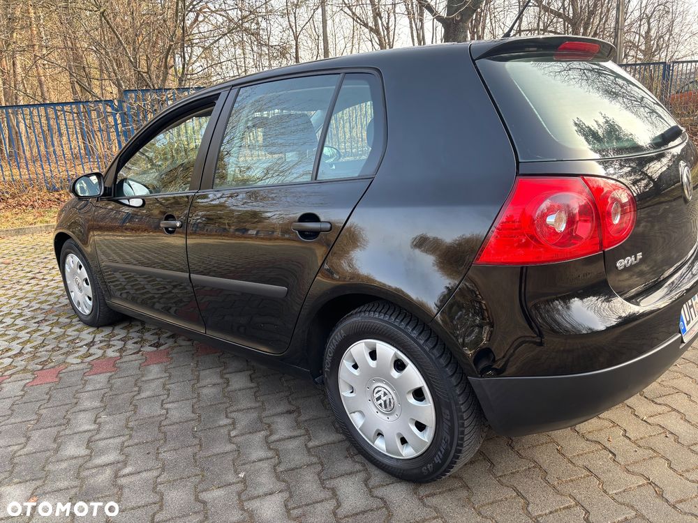 Volkswagen Golf - 2