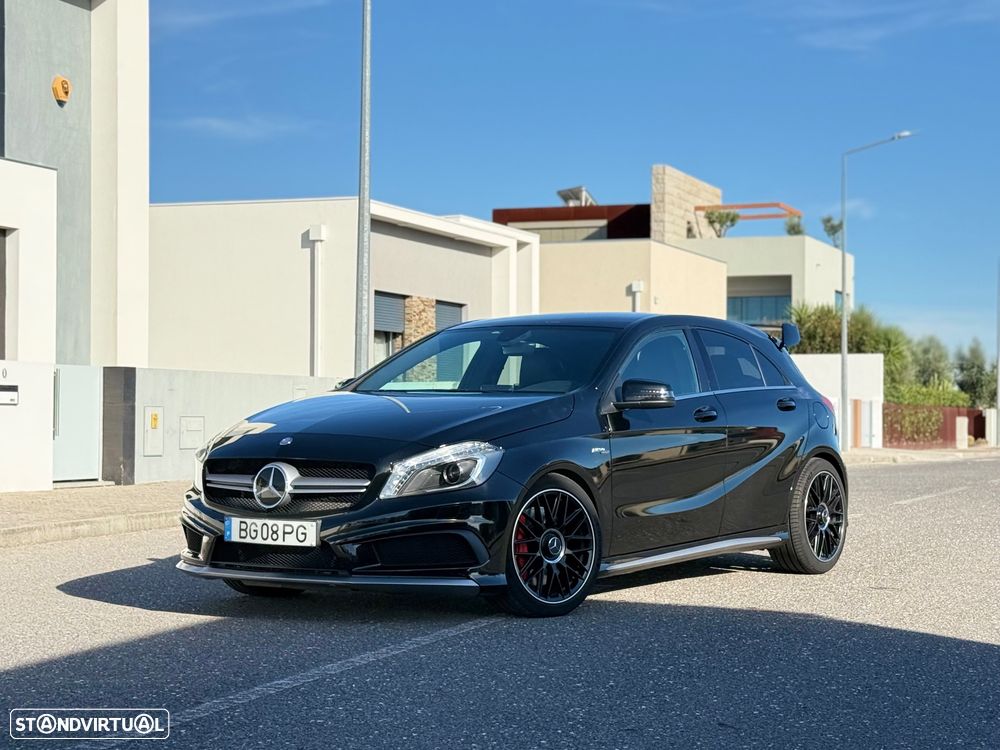 Mercedes-Benz A 45 AMG 4Matic Speedshift 7G-DCT - 1