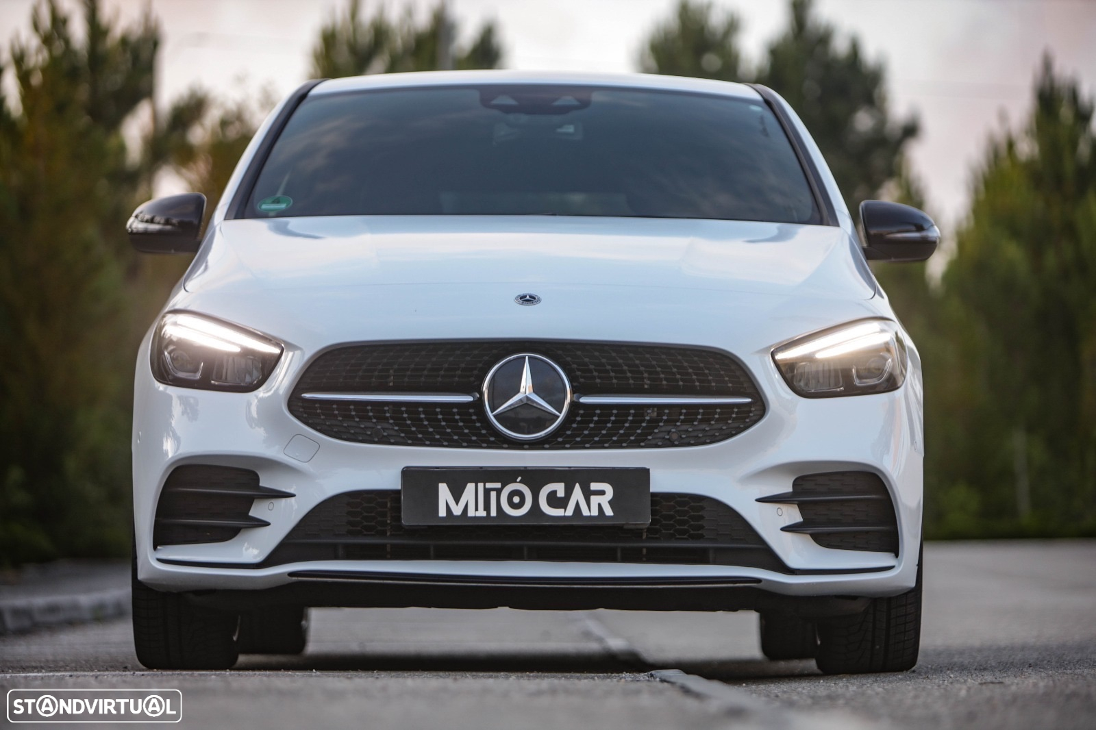 Mercedes-Benz B 250 e AMG Line - 2