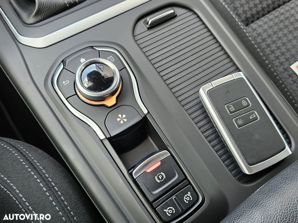 Renault Talisman Grandtour BLUE dCi 160 EDC BUSINESS EDITION - 20