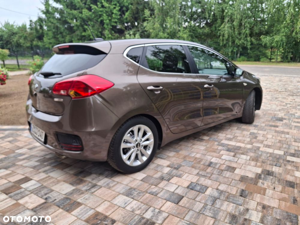 Kia Ceed 1.4 CVVT ISG Dream Team Edition - 7