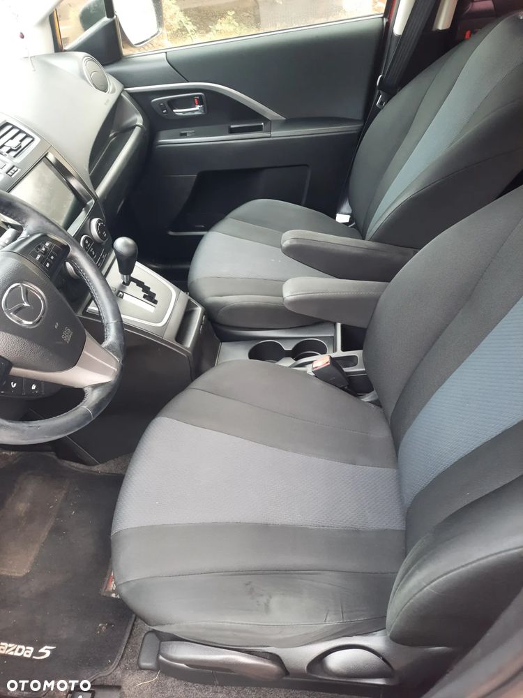 Mazda 5 - 8