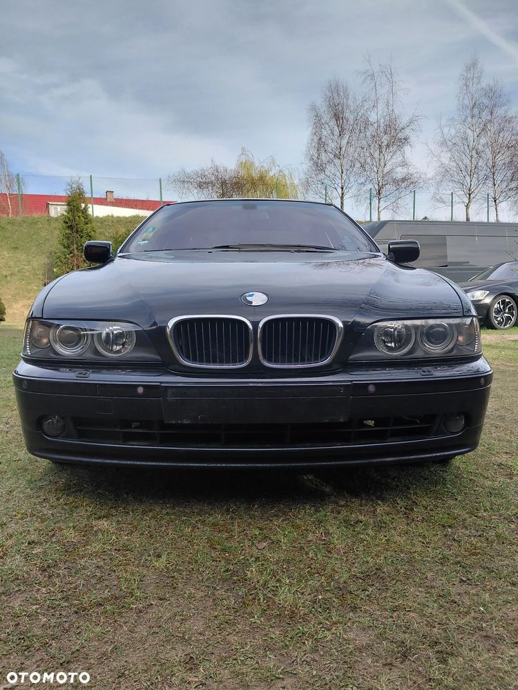 BMW Seria 5 525i - 6