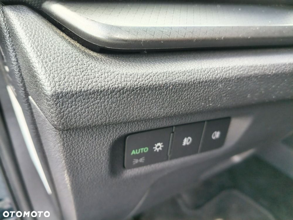 Skoda Octavia - 10