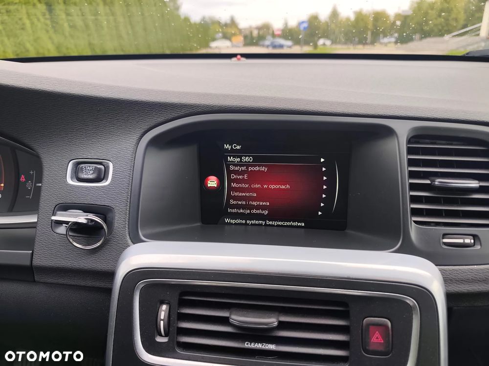 Volvo S60 D3 Summum - 20
