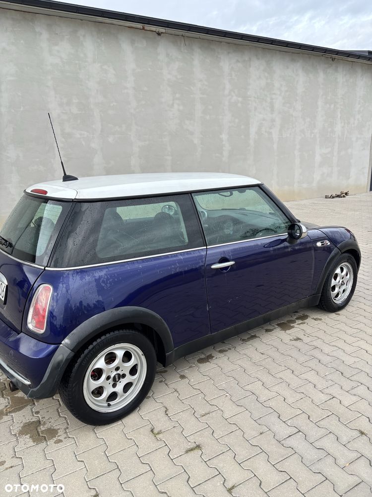 MINI ONE - 2