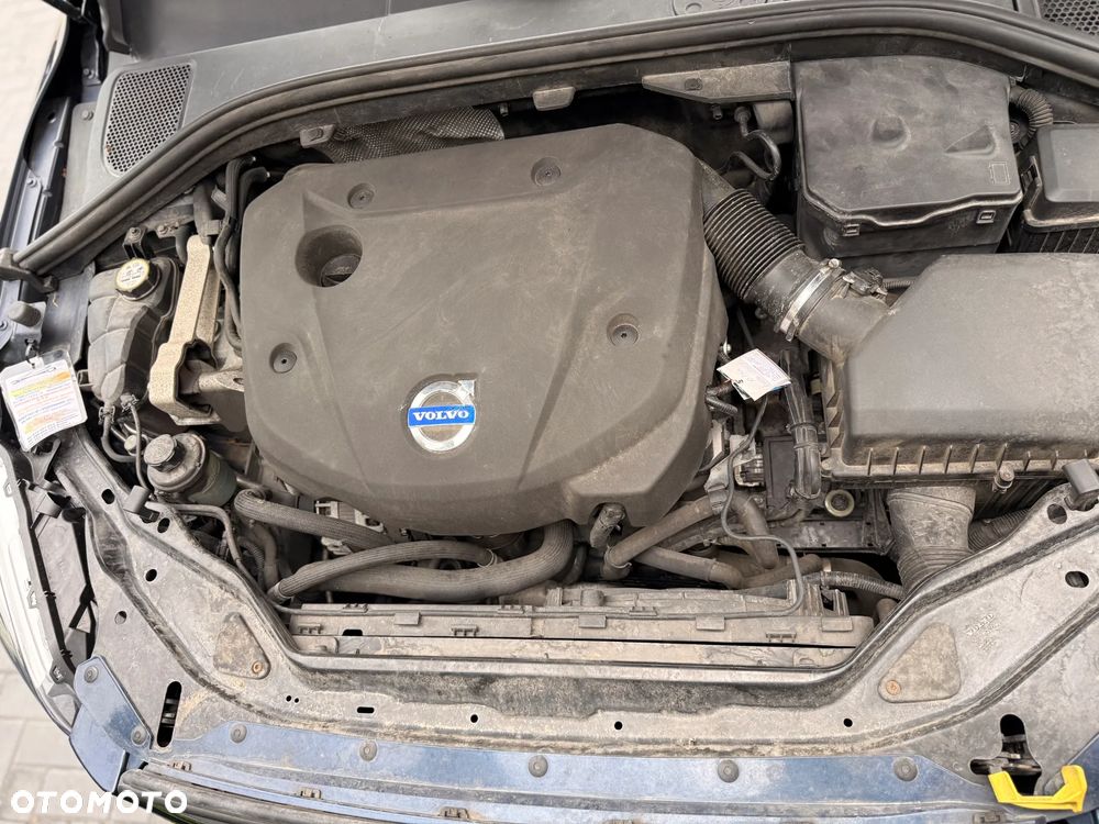 Volvo XC 60 D4 Geartronic Momentum - 22