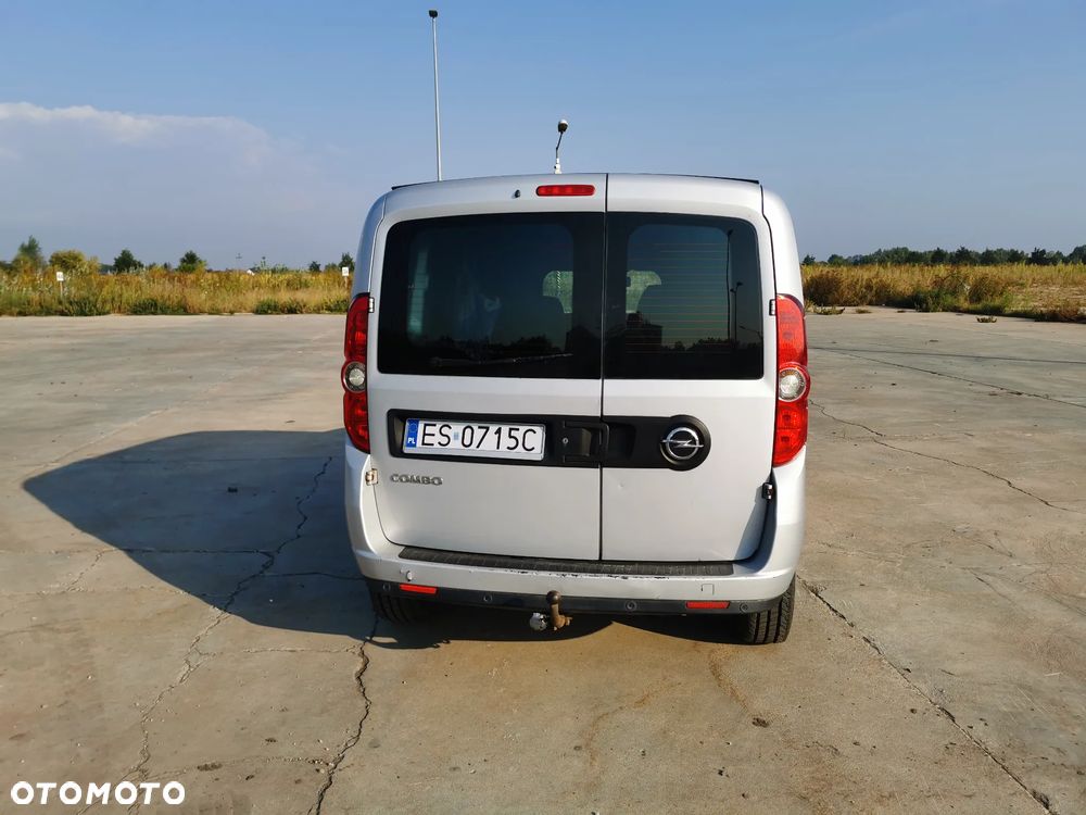 Opel Combo - 11