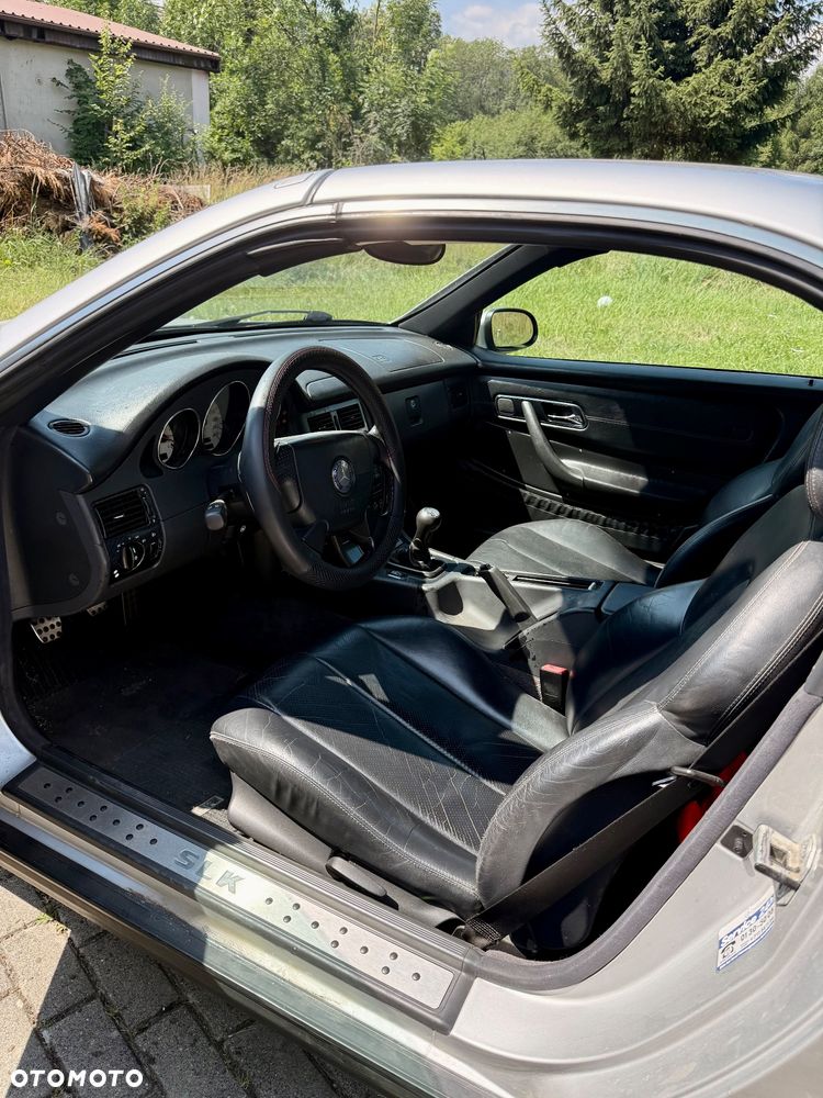 Mercedes-Benz SLK 200 - 5