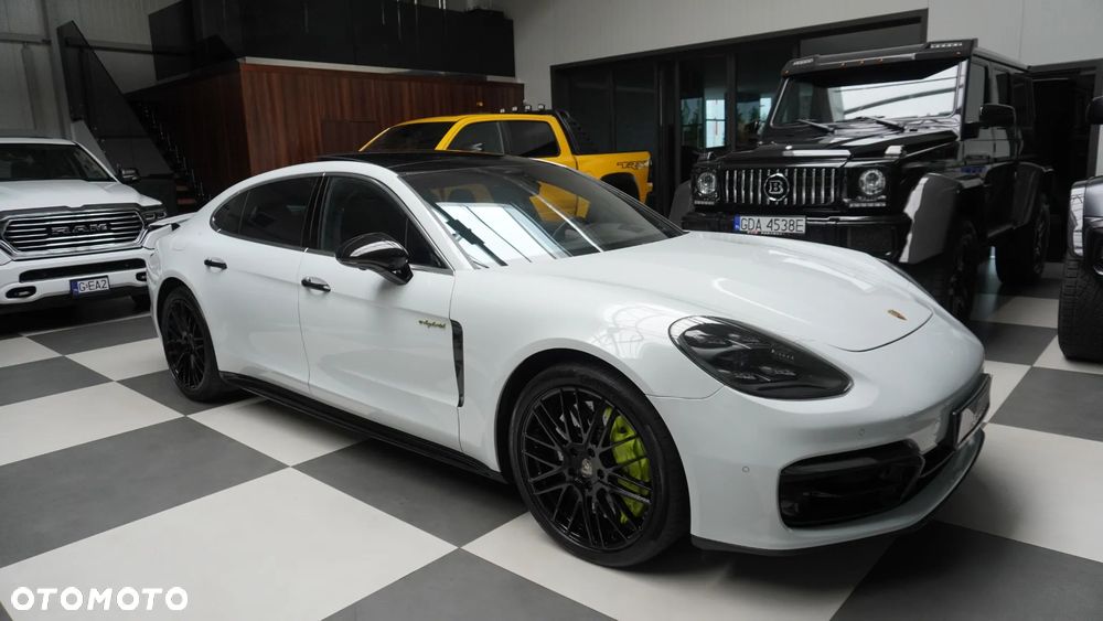 Porsche Panamera Turbo S E-Hybrid Executive - 2