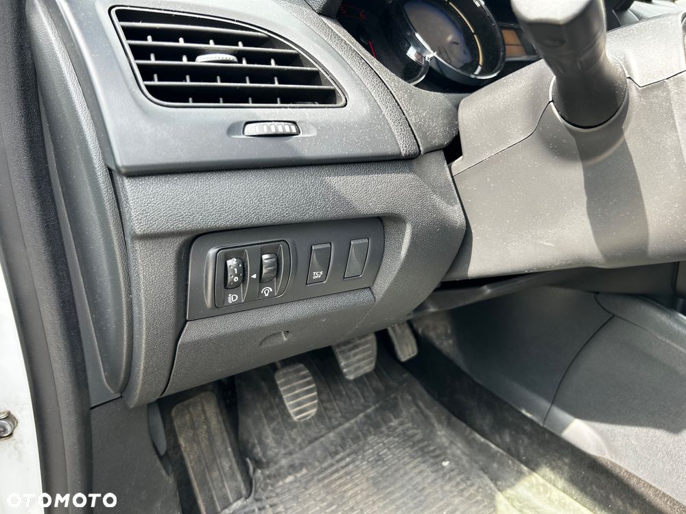 Renault Fluence - 19