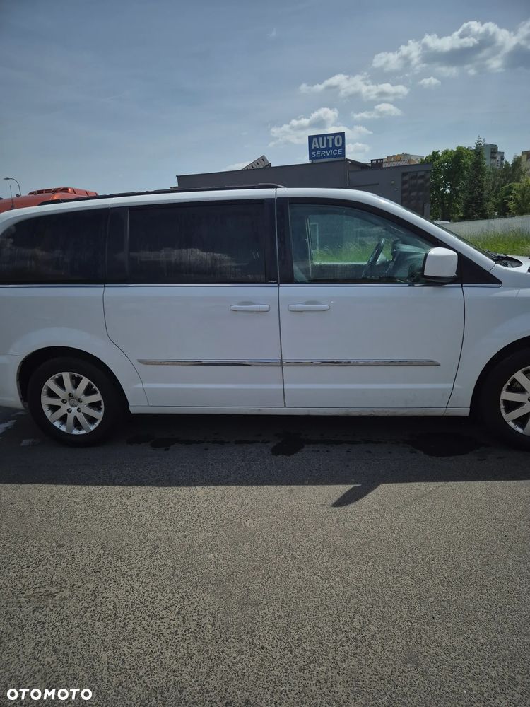 Chrysler Town & Country 3.6 Touring - 7