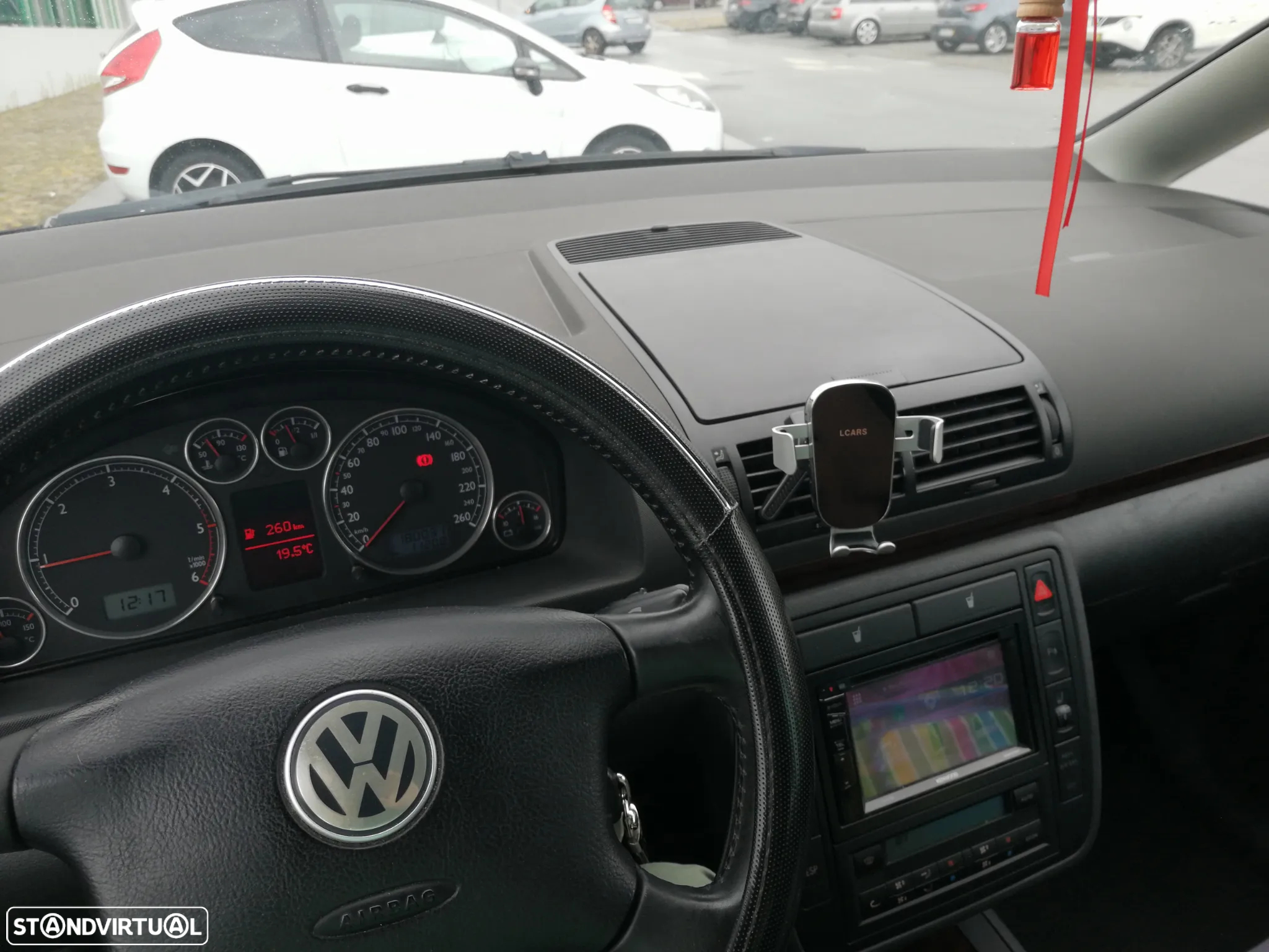 VW Sharan - 13