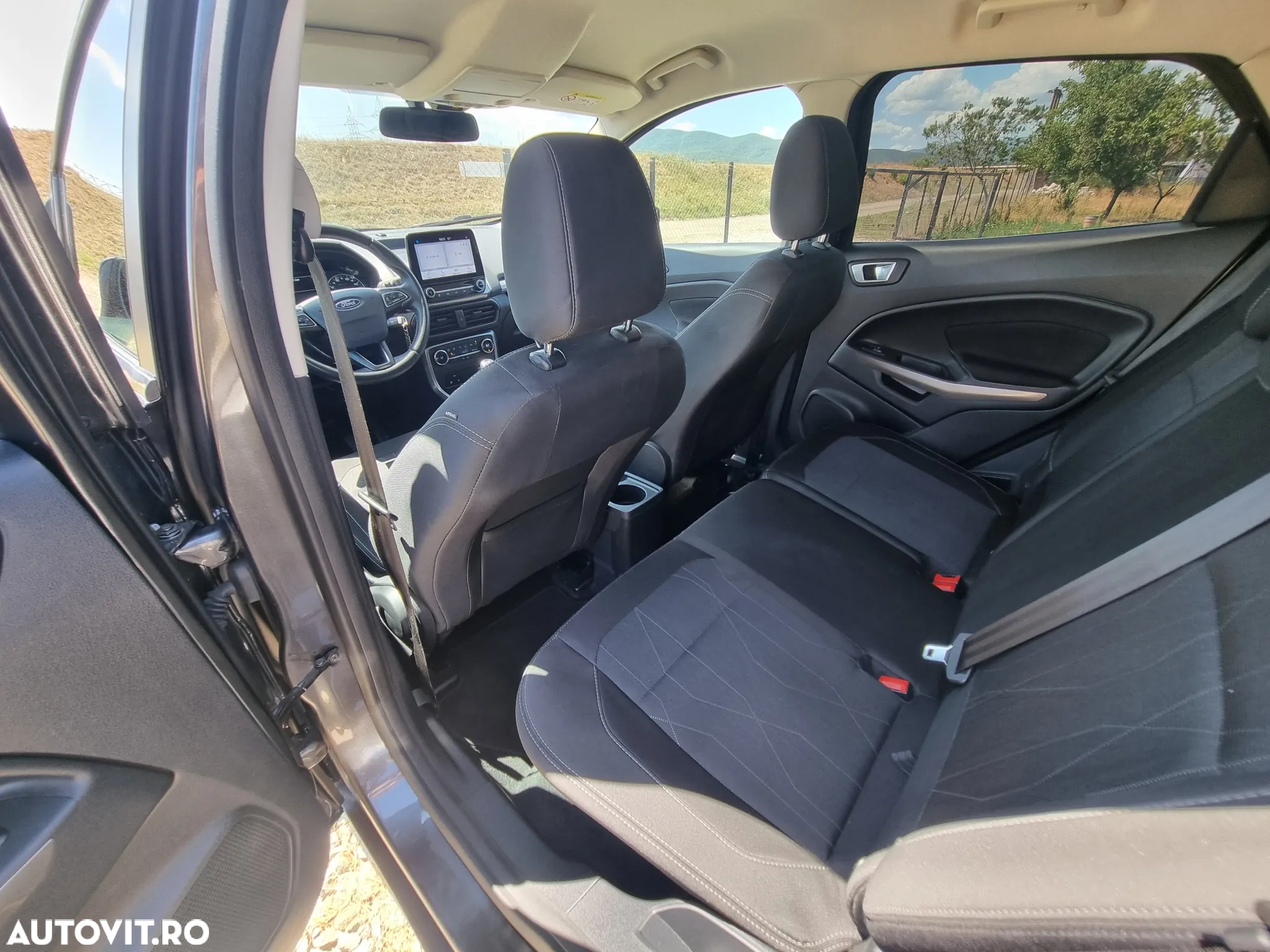Ford EcoSport 1.0 EcoBoost Titanium - 14