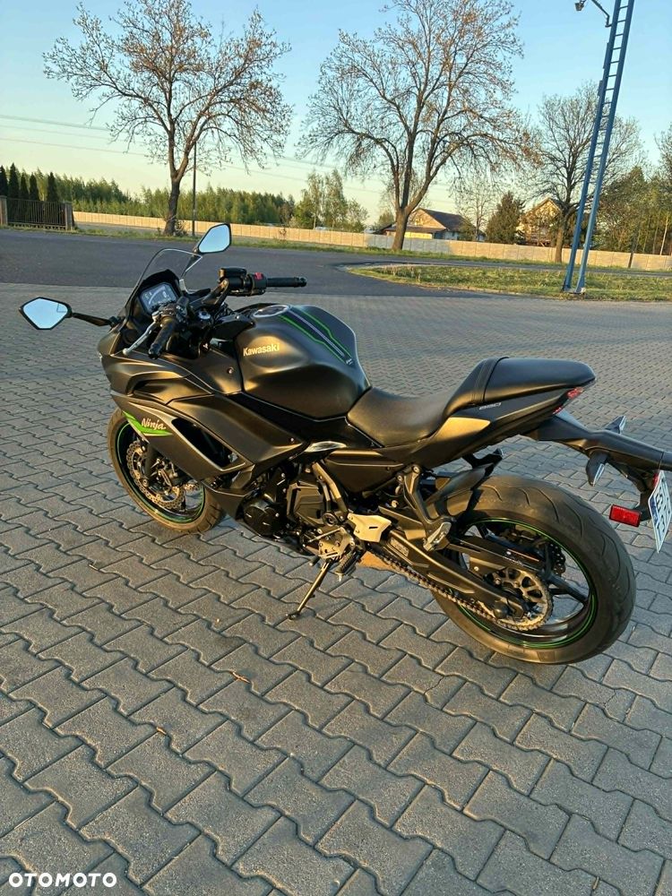 Kawasaki Ninja - 7