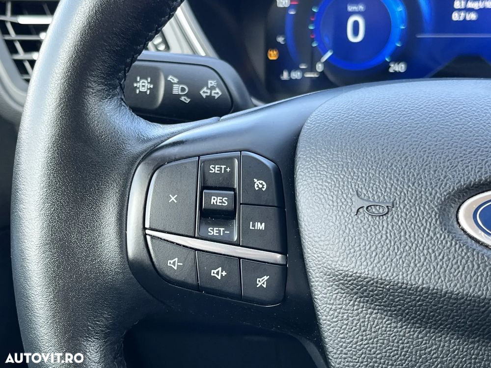 Ford Kuga 2.0 EcoBlue A8 AWD Titanium - 16