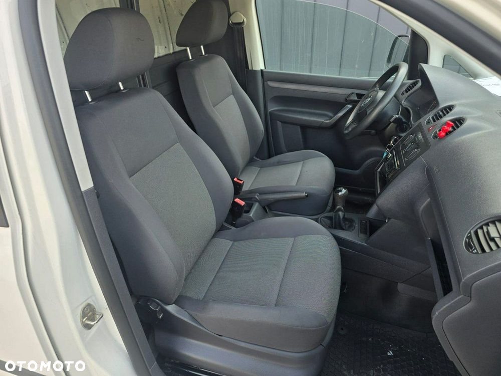Volkswagen Caddy - 24