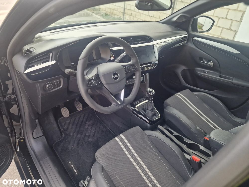 Opel Corsa 1.2 Start/Stop Elegance - 3