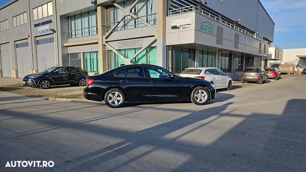 BMW Seria 3 320d xDrive
