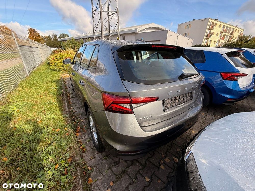 Skoda Fabia - 4