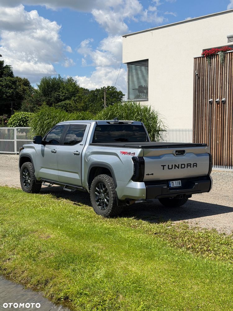Toyota Tundra - 6