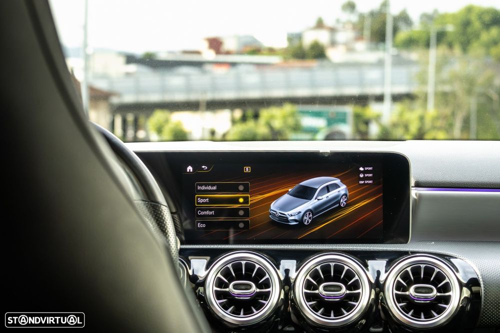 Mercedes-Benz A 180 d AMG Line Aut. - 42