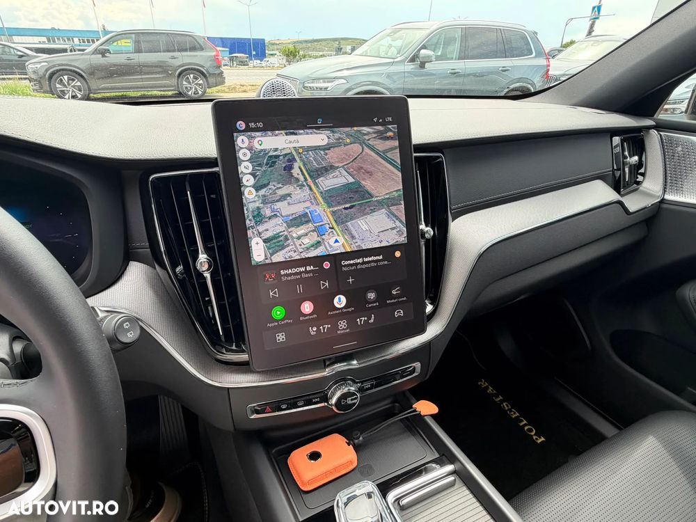 Volvo XC 60 T8 AWD AT PHEV Ultra Black Edition - 11