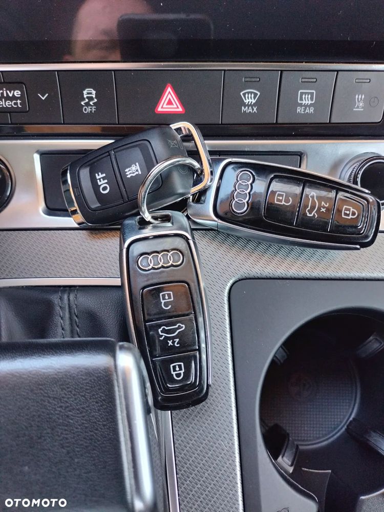 Audi A6 Avant 40 TDI quattro S tronic sport - 3